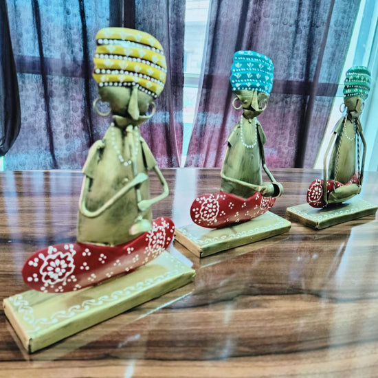 Rajasthani Set of 3 Table Décor (6.7 x 11 Inches)
