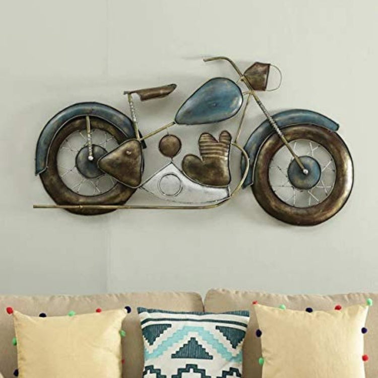 Add a stylish touch to your living room with this 44 x 27 inch designer bike wall décor. Carefully crafted from premium-quality iron metal, it&