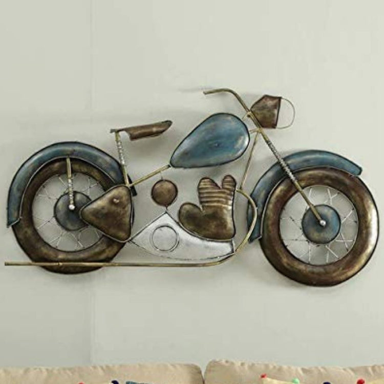Add a stylish touch to your living room with this 44 x 27 inch designer bike wall décor. Carefully crafted from premium-quality iron metal, it&